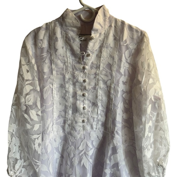 Sue Sartor Paloma Flounce Dress, White Cotton Swiss Voile/Embossed Blooms, L - Picture 6 of 11